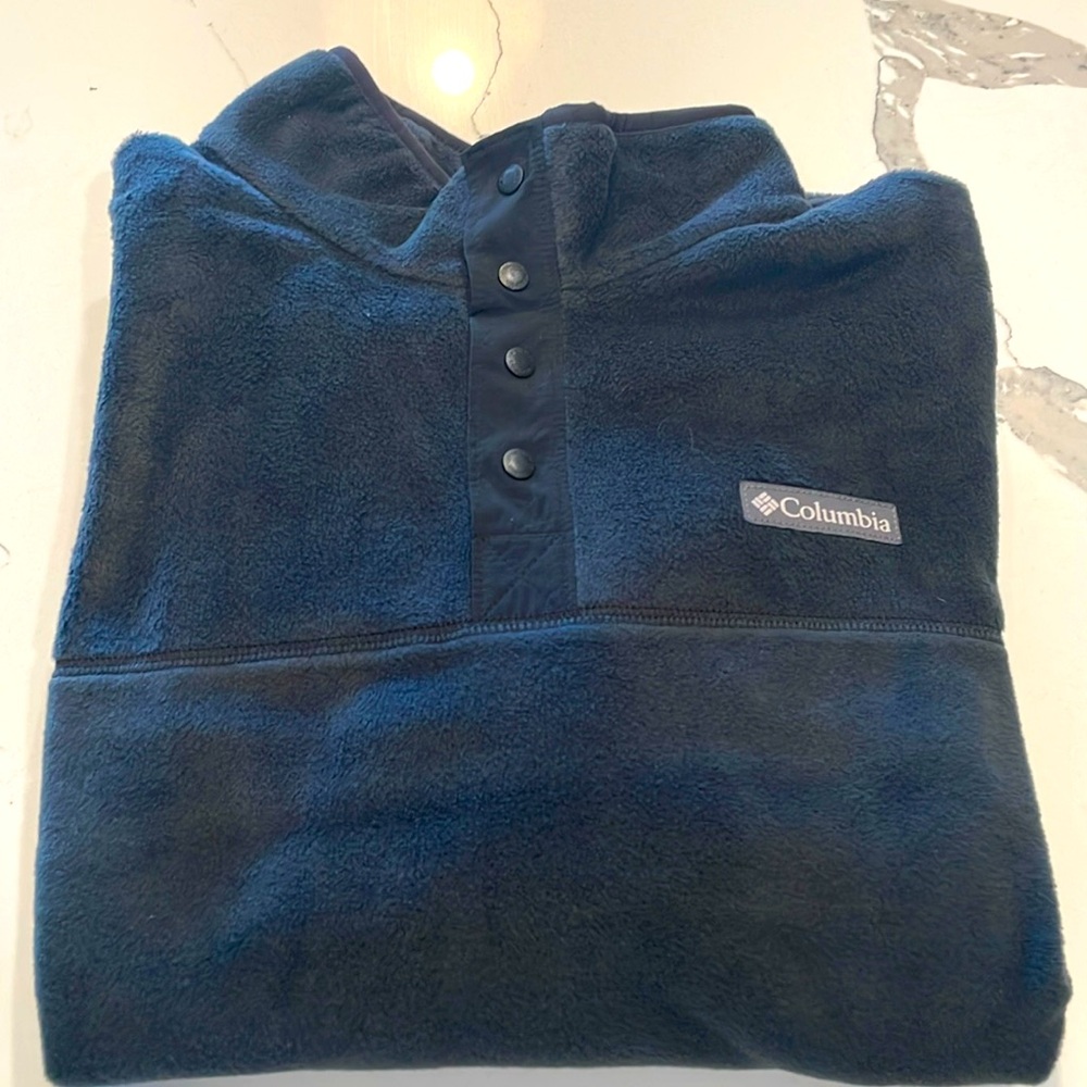 Columbia Long Sleeved Pullover Fleece